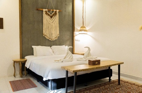 Tiwi Resort | Nomad Inn Tiwi