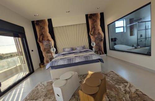 Al Jizah Villa | Noorhan Private Luxury Layover Villa - 10 Minutes to Airport