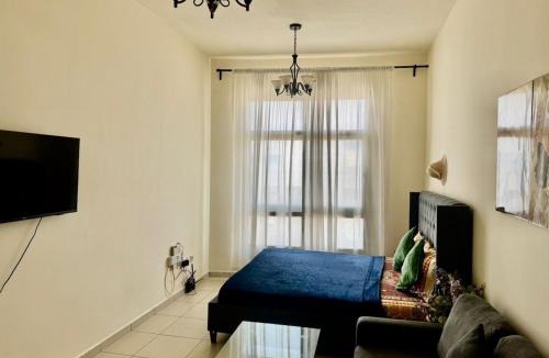 Dubai Apartment | Not far from metro and WTC