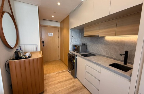 Jumeirah Village Triangle Apartment | Novotel Residence Studio JVT 1417