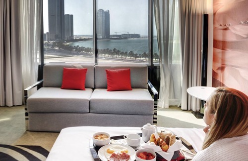 Sharjah Hotel | Novotel Sharjah Expo Center