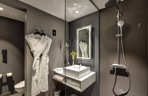 Sharjah Hotel | Novotel Sharjah Expo Center