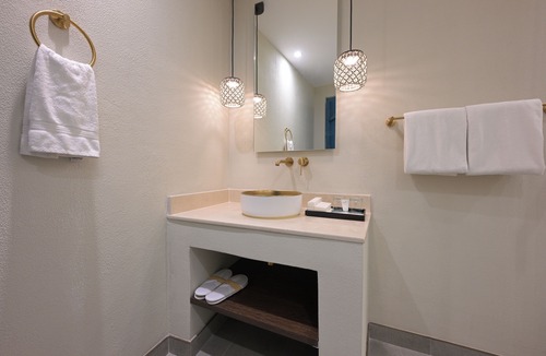 Khor Fakkan Hotel | NOZOL ALRAYAHEEN
