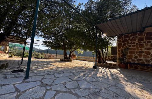 Suwailih House | Oak Farm مزرعة الملّول