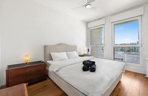 Herzliya Pituach Apartment | Ocean Luxe at The Island