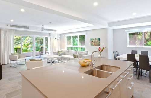 Ballena House | Ocean Side Luxury Condo at Elan with Three Bedrooms