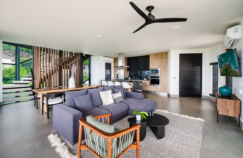 Tamarindo Villa | Ocean view luxury home with breakfast, golf cart, gym & private pool