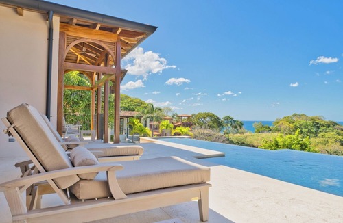 Las Catalinas Villa | Ocean View Villa with Pool and Beach Club Access - Casa Gran Vista
