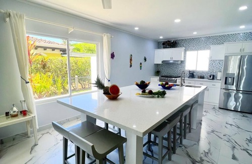 Playa Hermosa Villa | Oceanfront 3BR Villa with Private Pool on Playa Hermosa just 5 mins form Jaco
