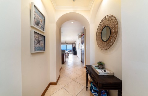 Santa Cruz Condo | Oceanica 825, ocean view condo, steps to the beach