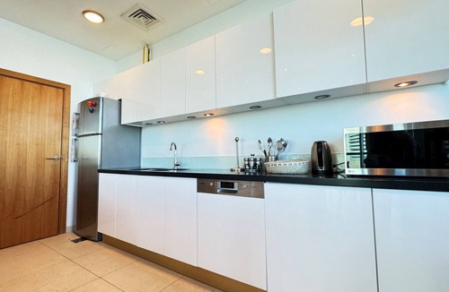 Al Bandar Apartment | Oceanview 2BR Bliss in Al Raha – Pool & Balcony!