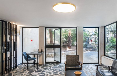 Panorama Street Bed & Breakfast | Olala Carmel Suite Double Room with Balcony