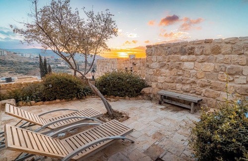 Wadi Musa Resort | Old Village Resort