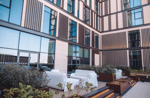Dubai World Central House | One Bedroom Suite Near Niyama Spa Aloft Dubai