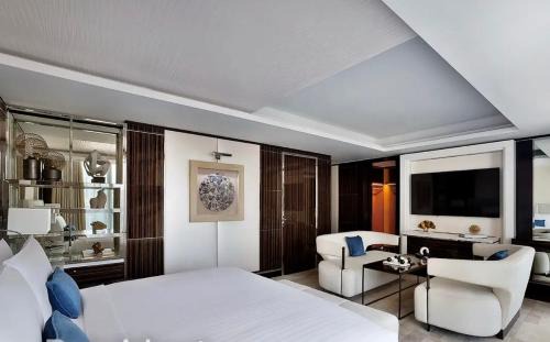 Dubai Sports City Apartment | only Russian speakers