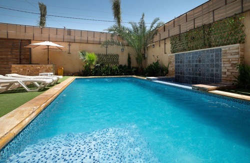 Al Kafrayn Villa | Orient Villa - Dead Sea