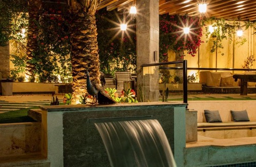 Sweimeh Ski Chalet | Oriya Chalet - Molokai