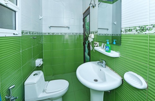 Barka Hotel | OYO 139 Al Ghadeer Hotel Apartments