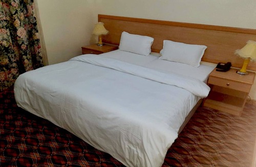 Al Kamil Wal Wafi Hotel | OYO 142 Al Sharqiya Sands Hotel