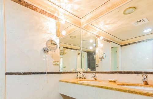 Sohar Hotel | OYO 154 Bait AL Marmar Hotel