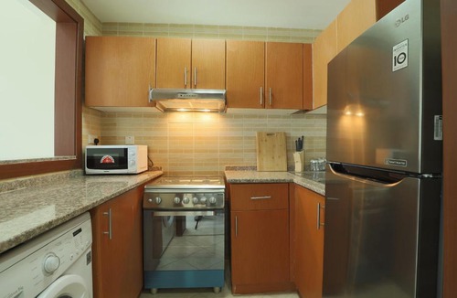 Dubai Production City Apartment | OYO 327 Home Qasr Sabah 1, Apt no 413, 1 Bedroom