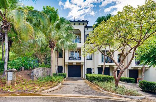 Coco House | Pacifico Townhouse 106