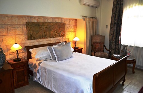 Artists Colony Hotel | Palacio Domain Luxury Boutique Hotel