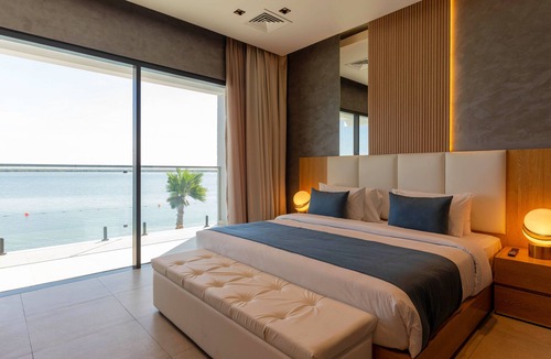 Umm al Quwain Hotel | Palma Beach Resort and Spa