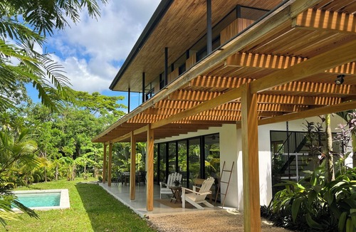 Santa Teresa Villa | Panoramic vistas in Playa Hermosa Hills. AC, Wi-Fi!