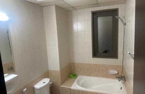 Emirates City Apartment | Paradise 6