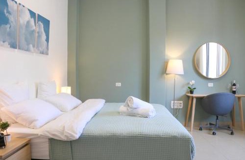 Haifa Apartment | Paris Square Apartments Downtown