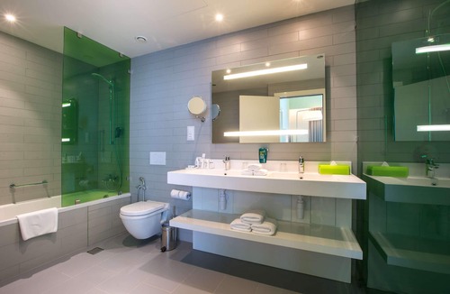 Motor City Hotel | Park Inn by Radisson Dubai Motor City