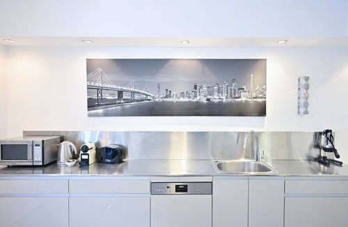 Tel Aviv Apartment | Peaceful 3BR near Frishman Beach by HolyGuest