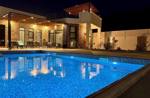 Muttrah Ski Chalet | Peaceful chalet Muscat-Sifah