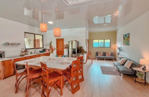 Chachagua House | Peaceful Private Villa Perfect for any size Group & Families.