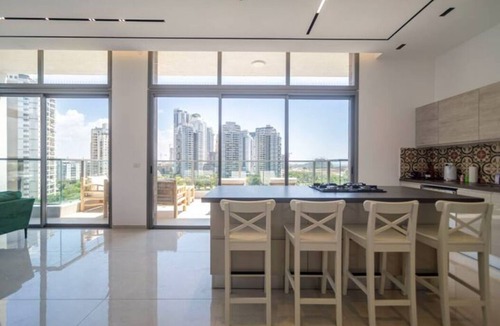 Bat Yam Apartment | Penthouse de Luxe à Bat Yam 4 Chambres vue mer