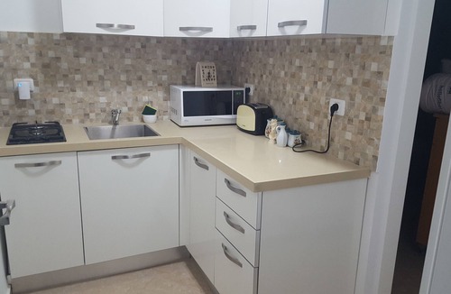 Rehovot Apartment | Penthouse in the City