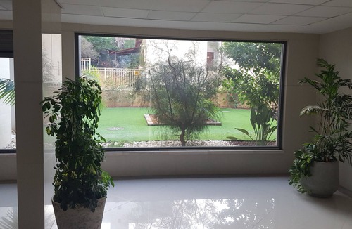Rehovot Apartment | Penthouse in the City