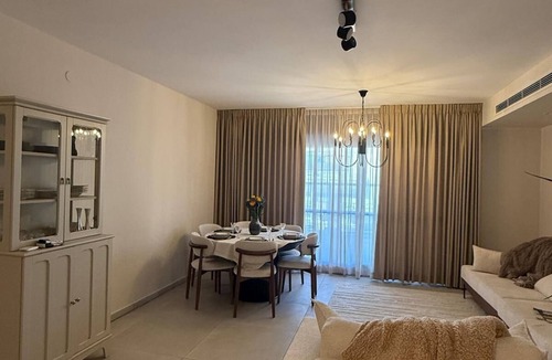 Beit Shemesh Apartment | Perfect 2-bedroom apartment with AC in Neve Shamir, Bet Shemesh