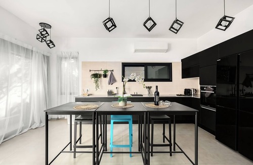 Tel Aviv Apartment | Perfect 3BR apartment with AC in Nachmani