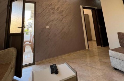 Amman Hotel | Petra Heaven Boutique - Superior King Room with Balcony