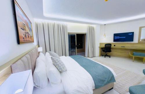 Wadi Musa Hotel | Petra Legacy Luxury