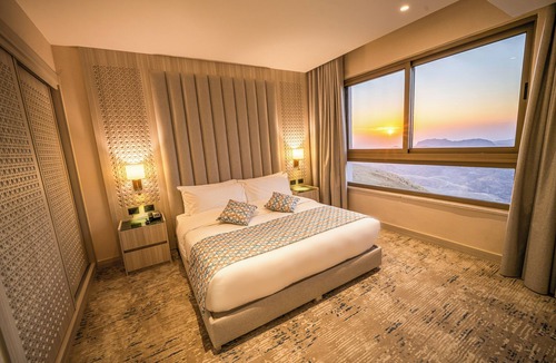 Wadi Musa Hotel | Petra Pillars Luxury Hotel