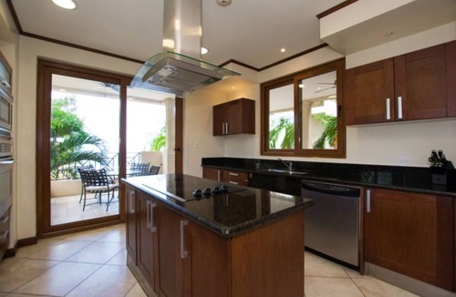 Playa Hermosa Condo | Playa Hermosa Beachfront Condo 3 BR Ocean View Resort Pool Sol y Mar 3B