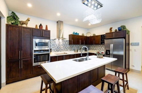 Playa Hermosa House | Playa Hermosa Home 3 Master Suites Large Pool & Terraces Walk to Beach