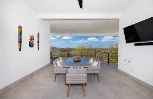 Playa Hermosa House | Playa Hermosa Home 3 Master Suites Large Pool & Terraces Walk to Beach