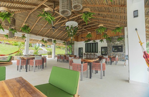 Langostino House | Pool, Yoga Studio, Private-La Vibra Resort Villa 6