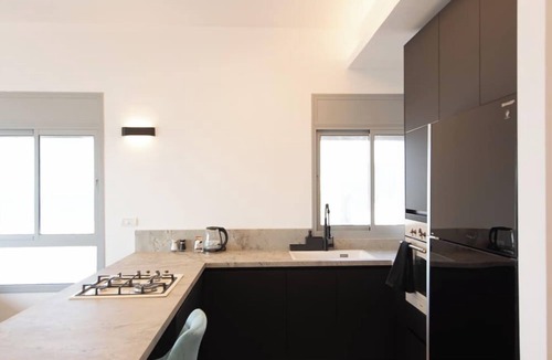 Haifa Apartment | PORT CITY - Beach Front Penthouse Bat Galim+MAMAD