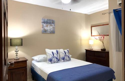 Liberia Apartment | Posada Florencia AC near Guanacaste Airport