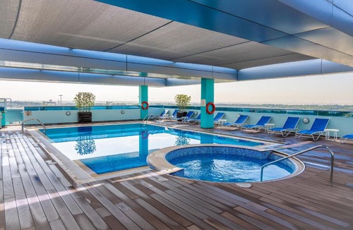Abu Dhabi Hotel | Premier Inn Abu Dhabi Airport Business Park